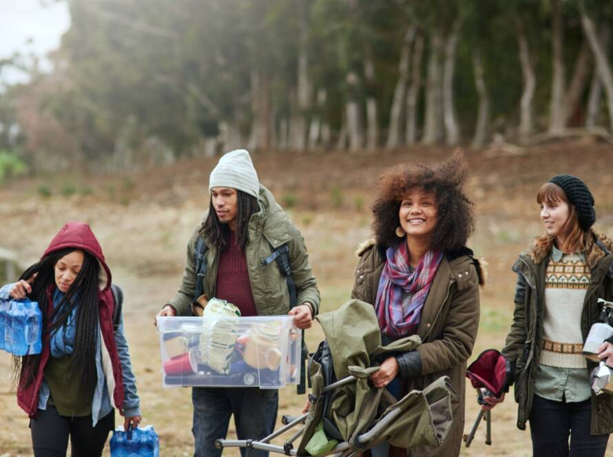 Urban vs Wilderness Survival for Families